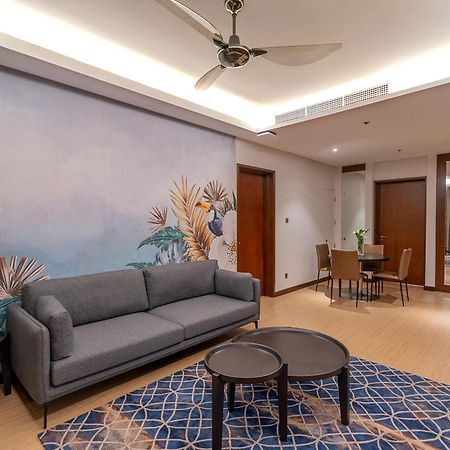 St Giles Gardens Hotel Kuala Lumpur Zewnętrze zdjęcie A suite at the hotel